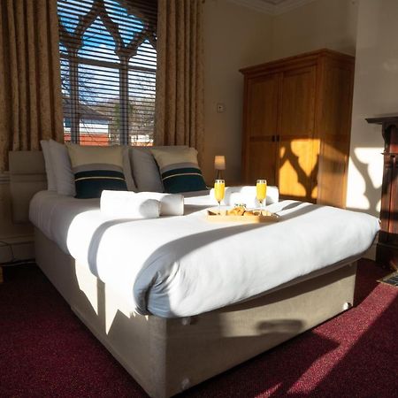 Milverton Hotel By Bevolve - Free Parking Manchester Extérieur photo