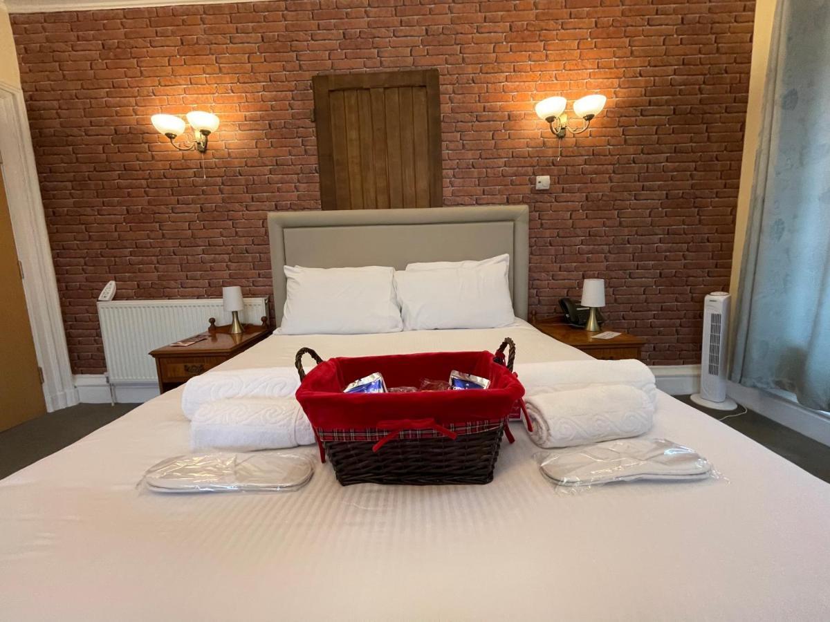 Milverton Hotel By Bevolve - Free Parking Manchester Extérieur photo