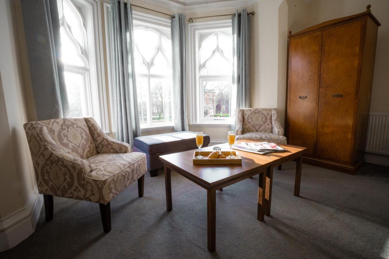 Milverton Hotel By Bevolve - Free Parking Manchester Extérieur photo